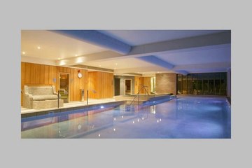 بنت هاوس للبيع بمشروع جاليريا بحمام سباحة خاص 198 مترالقاهرة الجديدة