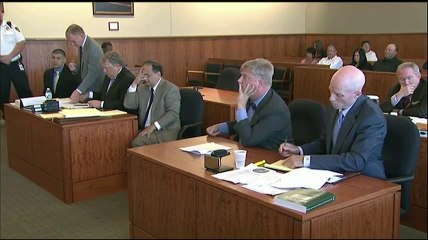 Raw: Hernandez in court, wants charge dismissed