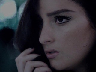 Banks' Drowning in Love 🎶