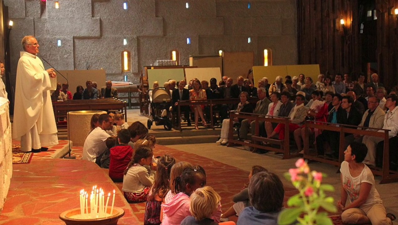 PREMIERE COMMUNION