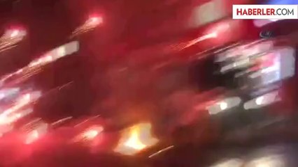 Okmeydanı'nda Zırhlı Araç Alevler İçinde Kaldı