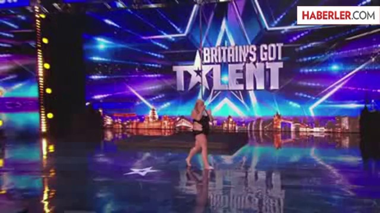 Obez Kadın Yarışmada Direk Dansı Yaptı