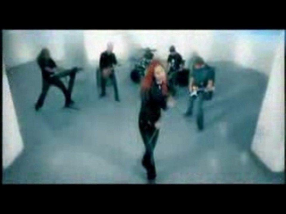 Reflexion-Crashing Down