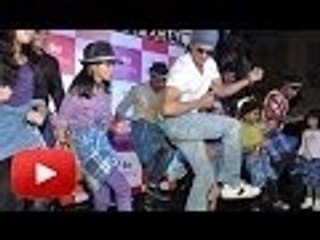 Shahrukh Khan Spends Father's Day With LITTLE FANS !