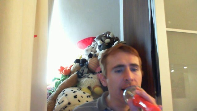 Wiwi égratigne today the sun's on us de Sophie Ellis Bextor