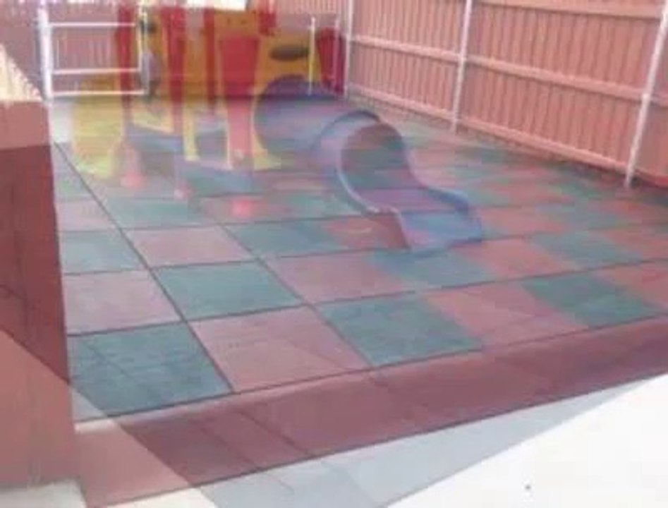 Safe Playing Interlocking Rubber Mats