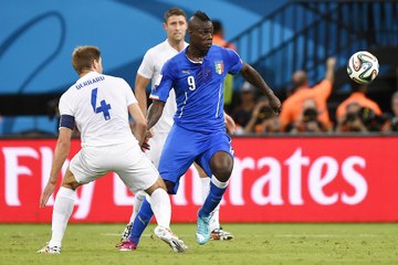 Fique por dentro da saída de Mario Balotelli do Milan