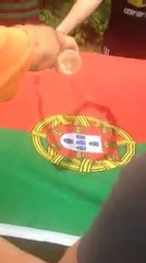 What these Germans do to the Portuguese flag is revolting!!!