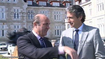 De Guindos: “Taxis deben adaptarse a tecnologías”