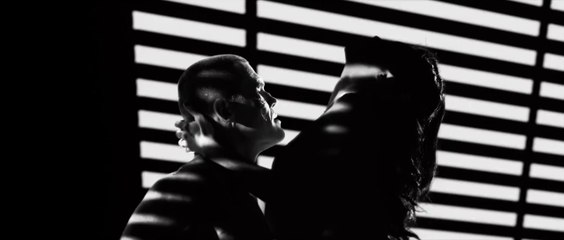 Sin City J'ai tué pour elle - bande annonce [VOST]