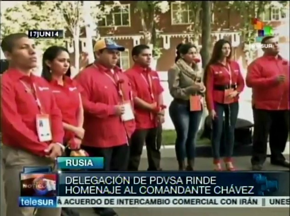 Delegación de PDVSA rinde homenaje al comandante Chávez en Rusia