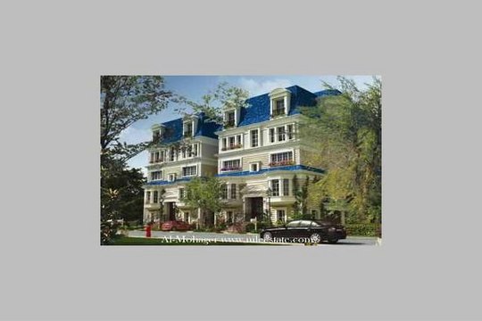 كمبوند هايد بارك مونتن فيو 4 شقة للبيع تطل على بحيرة