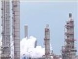 إيران تطمح لزيادة إنتاج النفط بعد رفع العقوبات