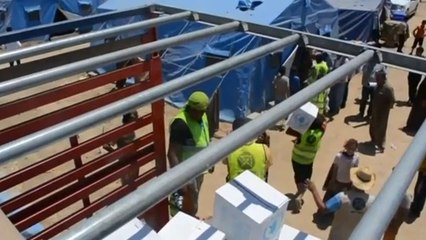 Iraq refugees flee the violence