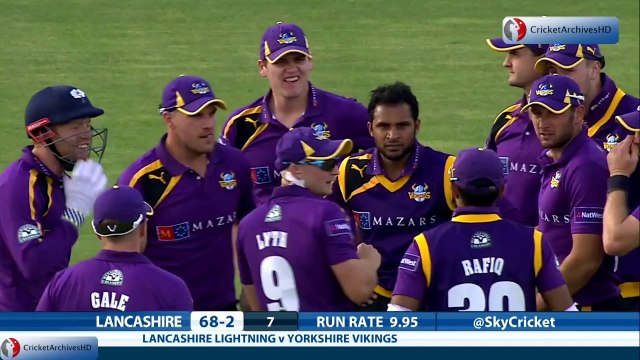 Outstanding team work catch by Adam Lyth and Aaron Finch for Yorkshire - Natwest T20 Blast