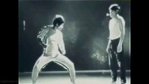 Bruce Lee'nin daha önce yayınlanmamış görüntüleri!