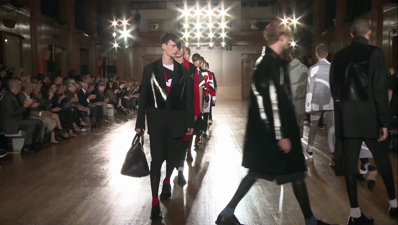 Alexander McQueen - Collection Homme Printemps-Eté 2015 à Londres