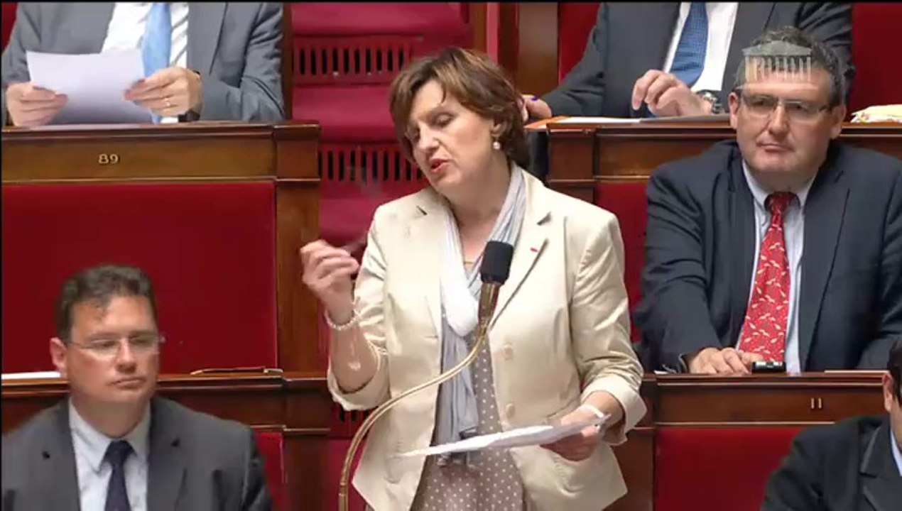 Annie Genevard : Autorité parentale et intérêt de l'enfant / article 12