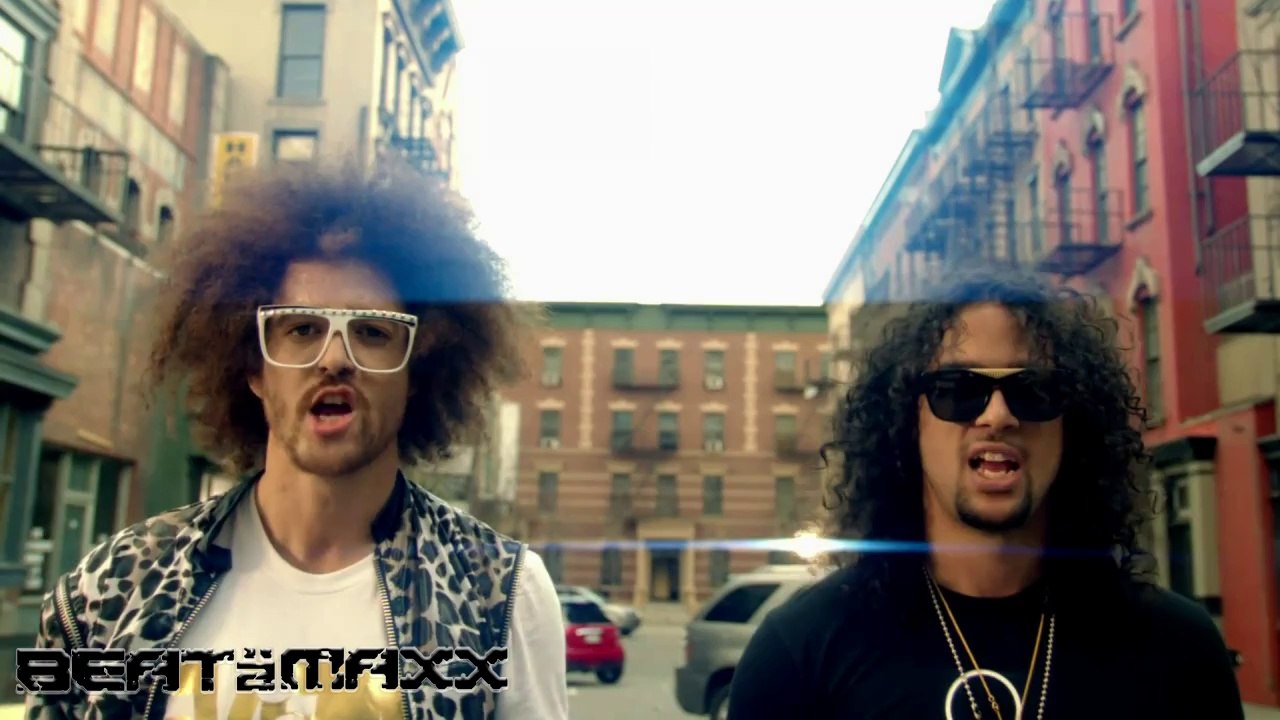 Shufflin Through 11 - Beat a Maxx [Official Music Video HD] - }\/{/,\‘”|’” /-\L’”|’”aF