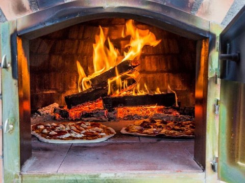 Four á pizza á bois- En ligne sur my-barbecue.com Four à pizza bois