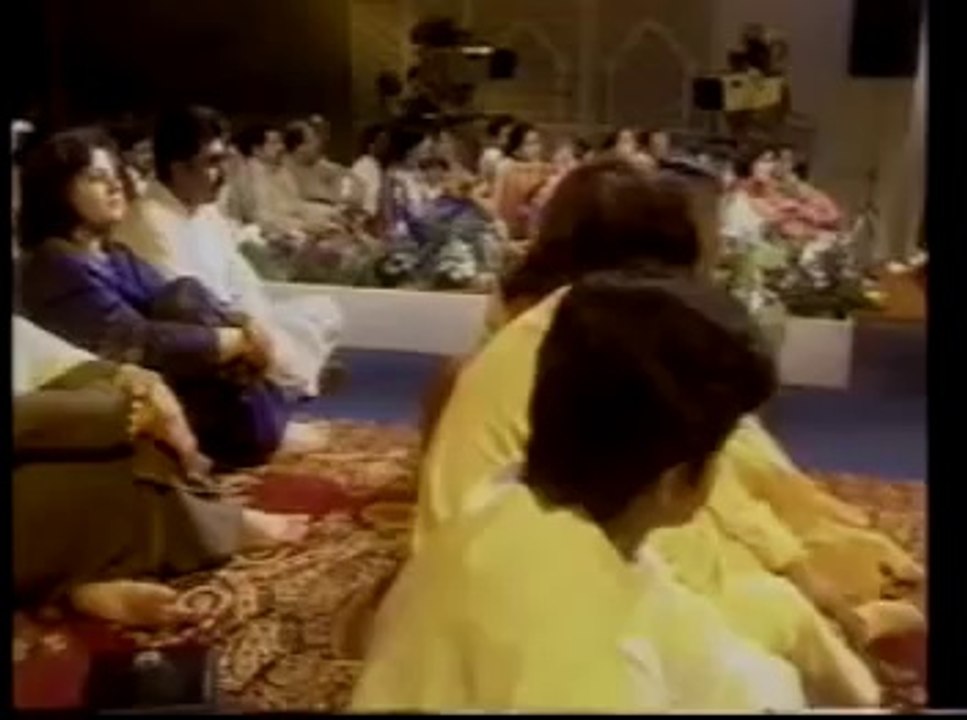 JAB BAHAAR AEY TOU SEHRA ..SHAUKAT ALI..(Tanhaiii)