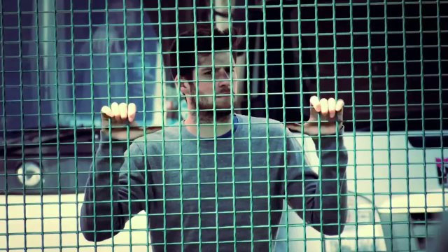 Parkour VS Soccer on a very special field : The Unbelievable Game - Pepsi Max.