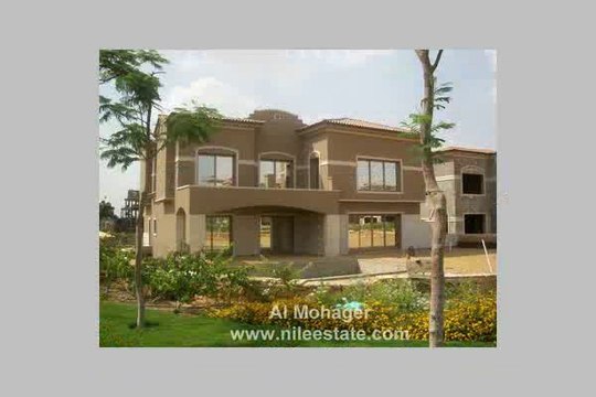 فيلا تشطيب فاخر للبيع بكمباوند الليك فيو المرحلة الثالثة