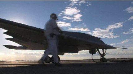 Hellenic Aerospace Industry nEUROn Roller