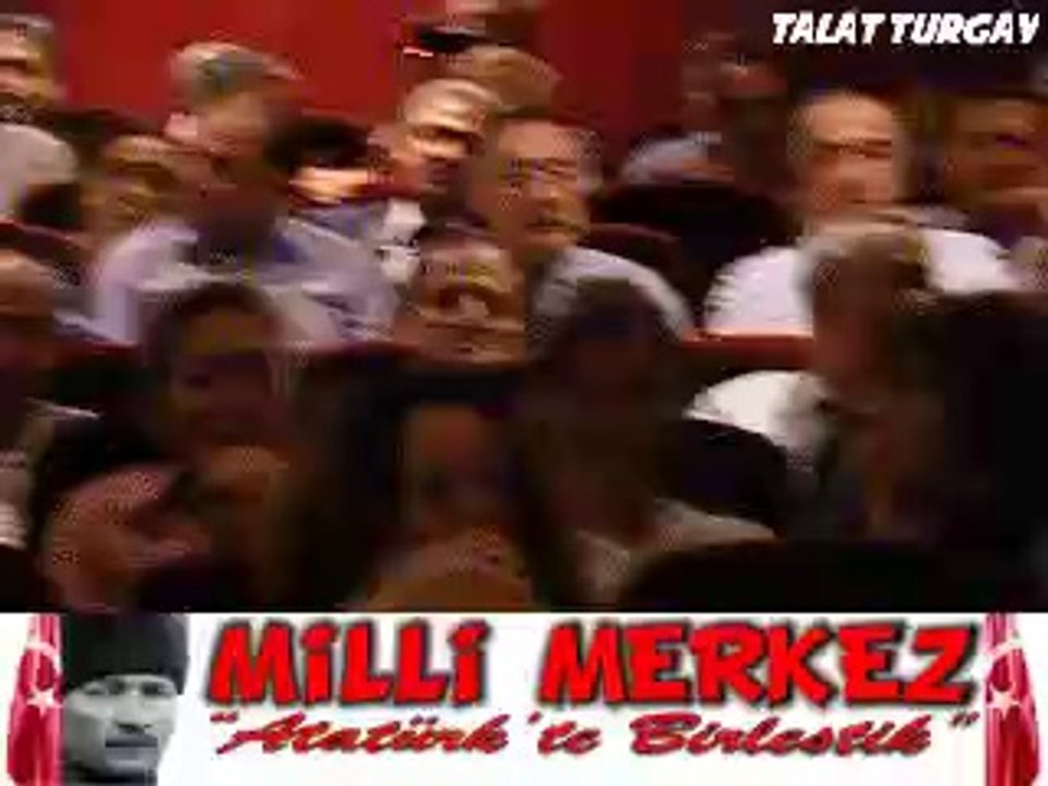 Nihan Aras Yıldız Kırmızı Halı'da