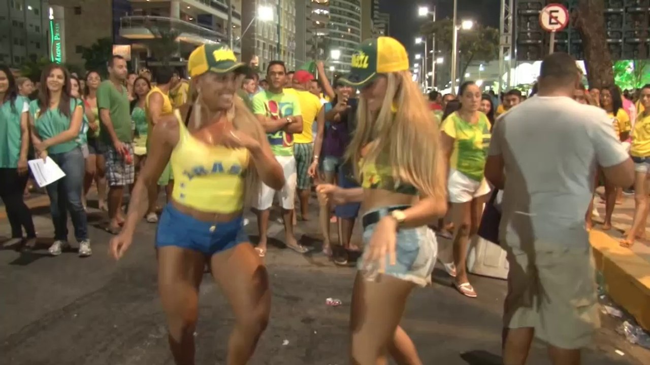 WM 2014: Brasilianerinnen tanzen 0:0 weg