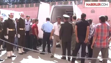 Nöbet değişiminde rahatsızlanan asker öldü -