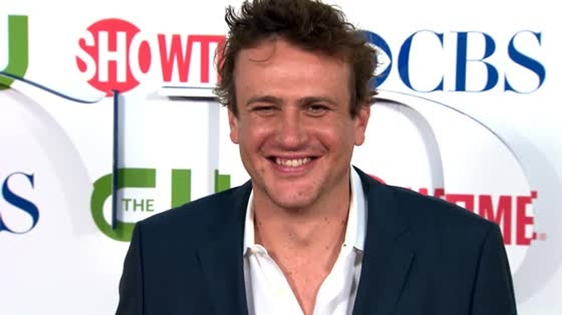 ⁣La escena desnuda de Jason Segel hizo llorar a su mama