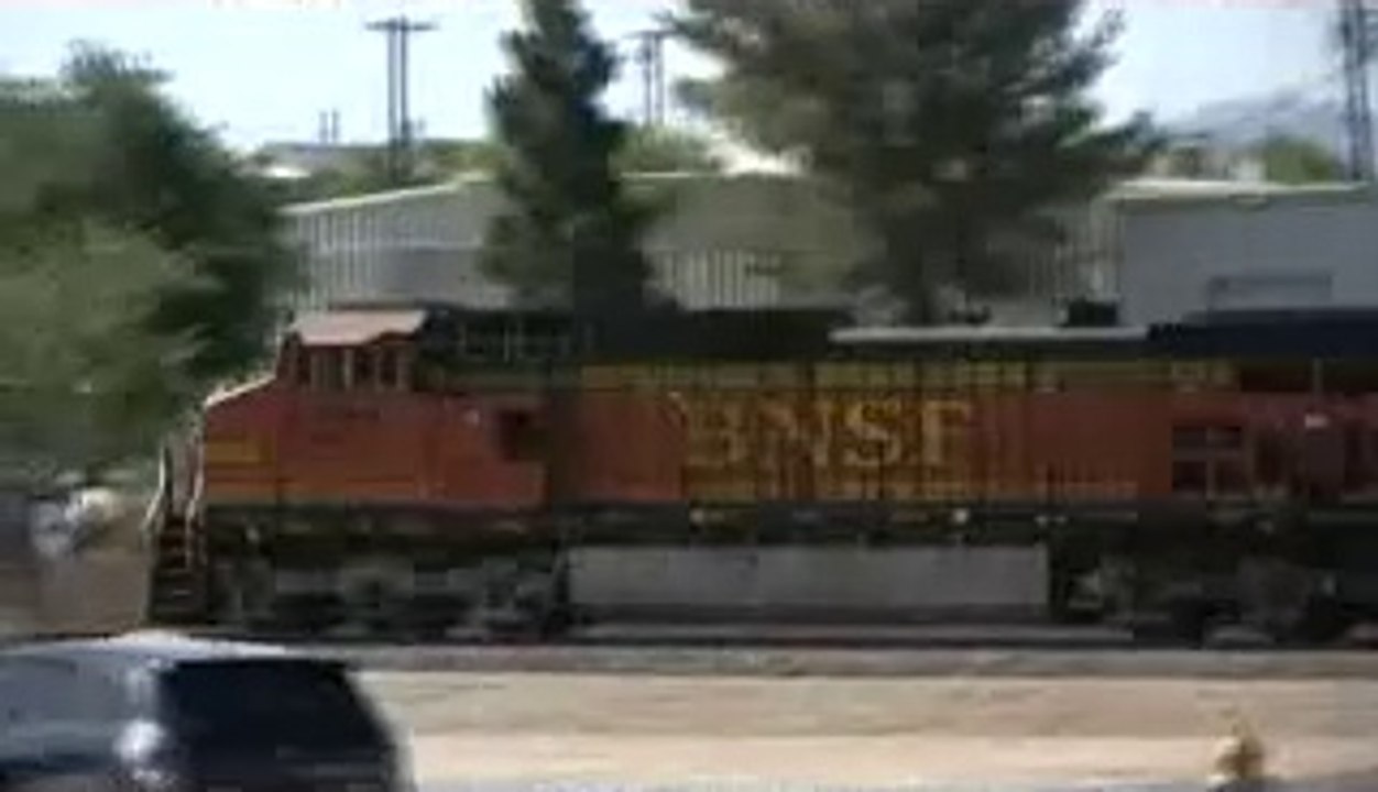 Train sur la route 66