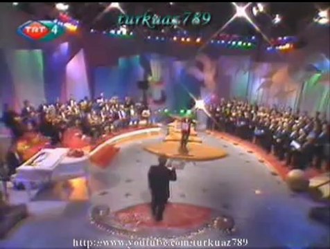 Suat YILDIRIM-Gözlerim Onu Arar Dudağım Onu Sorar