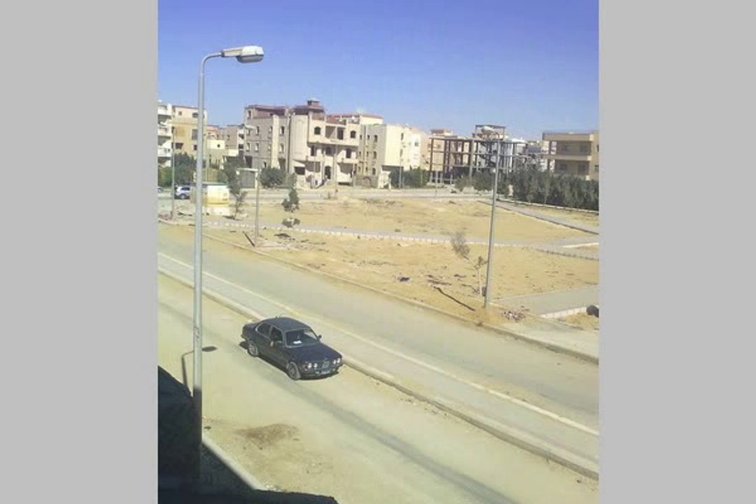 شقة رائعة للبيع بالدور الثالث بمساحة 420 متر بالحى الأول مدينة القاهرة الجديدة