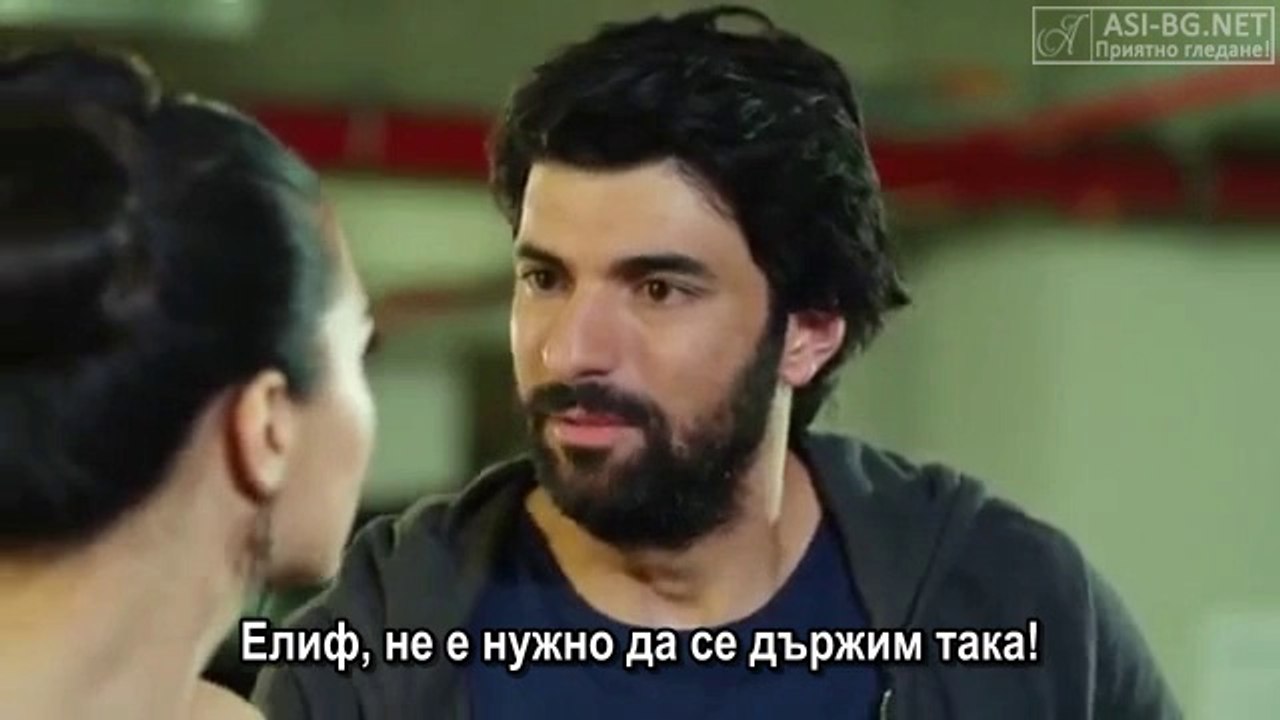 Kara Para Ask - 13 епизод - Елиф и Йомер в гара...