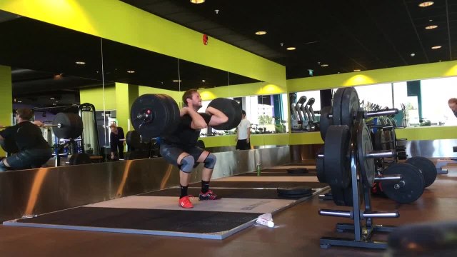 Haltérophilie Fail (115 kg)