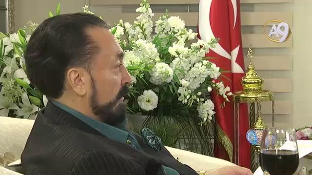 Peygamberimiz (sav) Kıbrıs'ta Rum bölgesinde karışıklık olacağını Türklerin adaya ineceğini bildirmiştir.