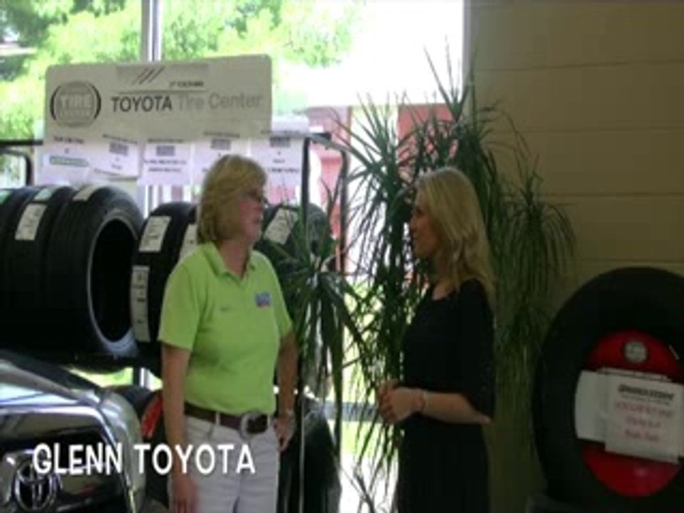 Toyota Oil Change Lawerenceburg, KY | Toyota Tires Lawerenceburg, KY