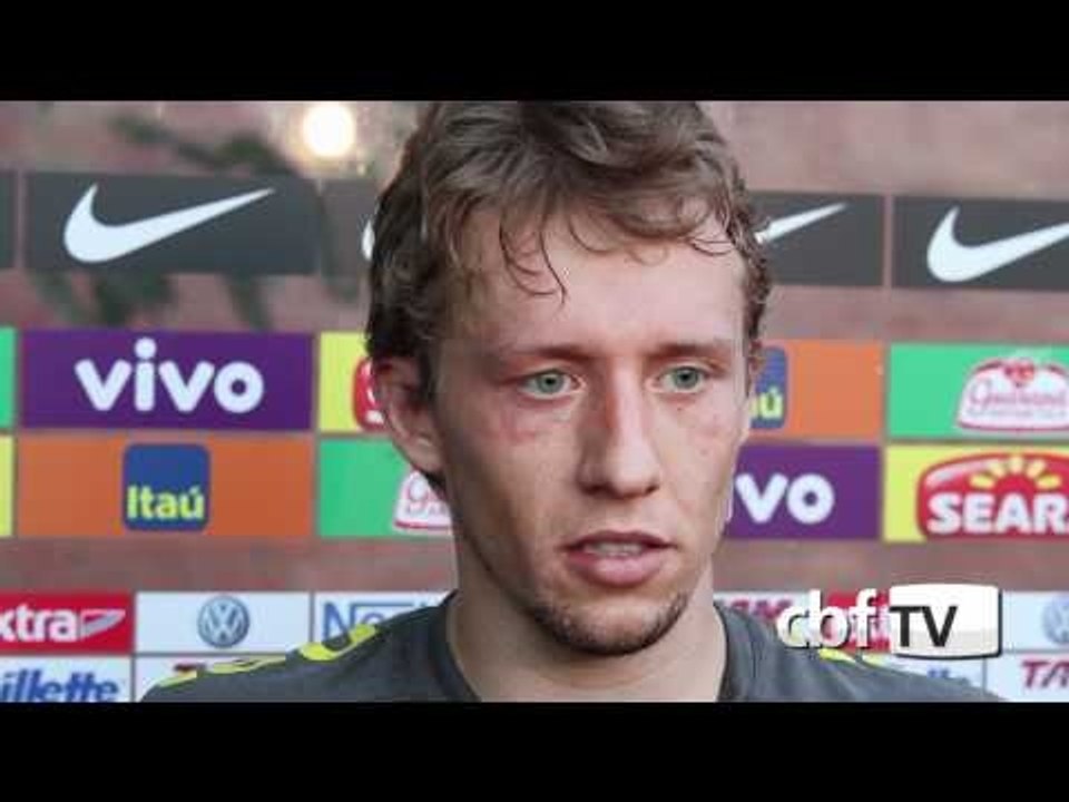Lucas Leiva espera jogo duro contra o México
