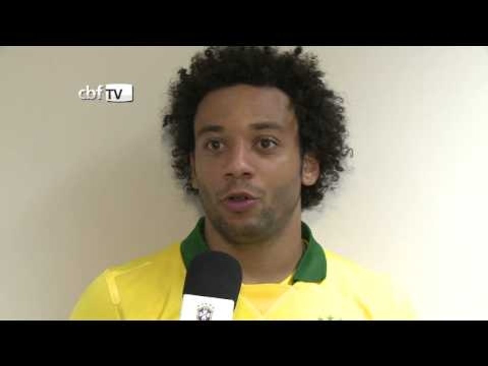 Marcelo ressalta espírito de grupo no momento que Neymar foi perseguido em campo