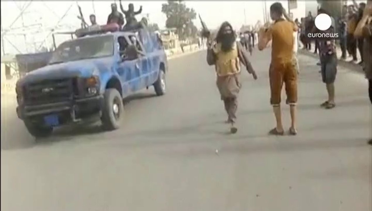 Iraq formally asks US to launch airstrikes against militants