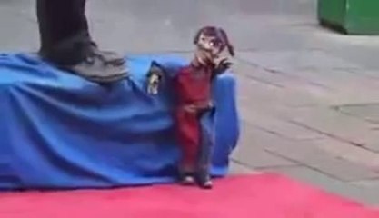 Talented Robot by My Air Bell