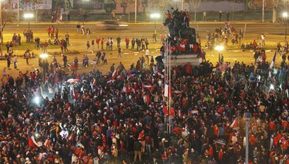 Mondial 2014 : les rues de Santiago noires de monde après la victoire du Chili