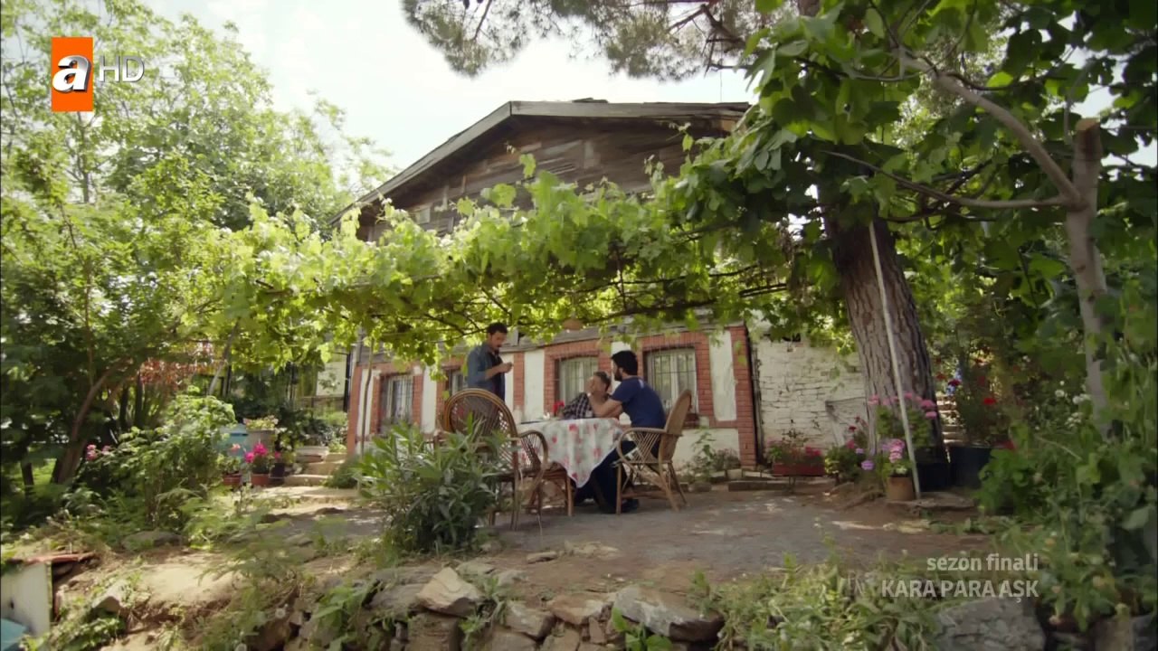 Kara Para Aşk 13 Bölüm 1 Parça