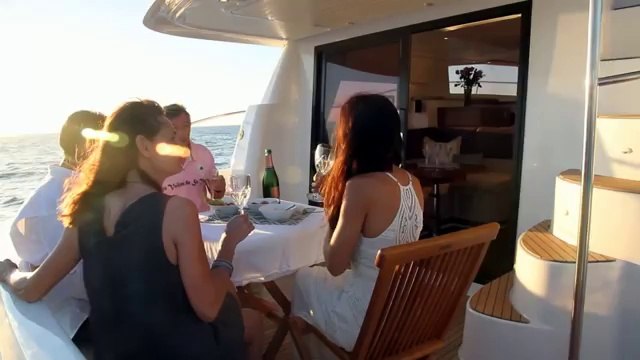 Motor Yacht Dealer in Mumbai, India - Summerland 40 by Fountaine Pajot