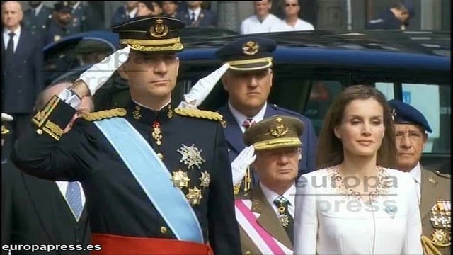 Rajoy recibe a Felipe VI en el Congreso