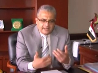 بعد حظر الدولة تعليقه.. ملصق "هل صليت على النبي محمد اليوم" بمكتب وزير البحث العلمي