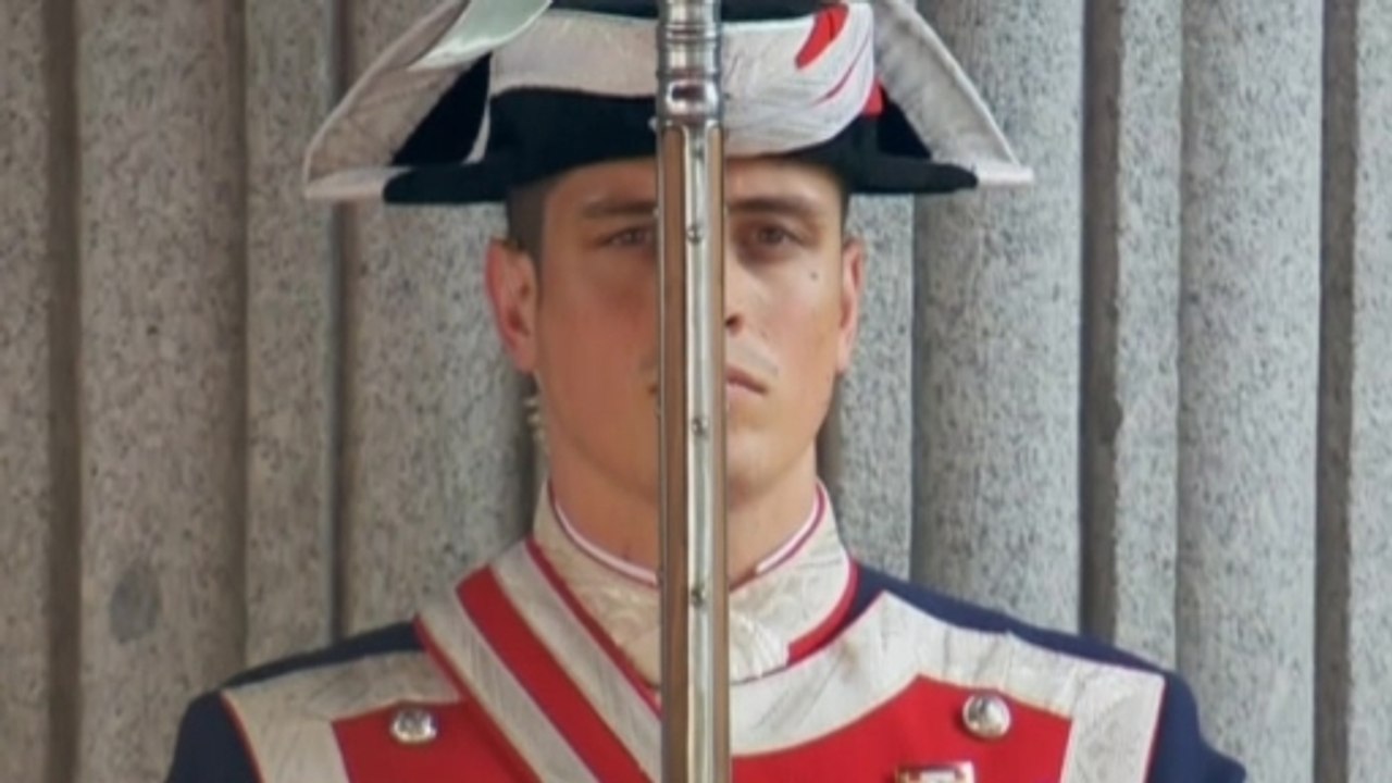 Spain welcomes new king