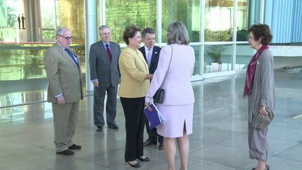 Dilma recebe Santos em Brasília